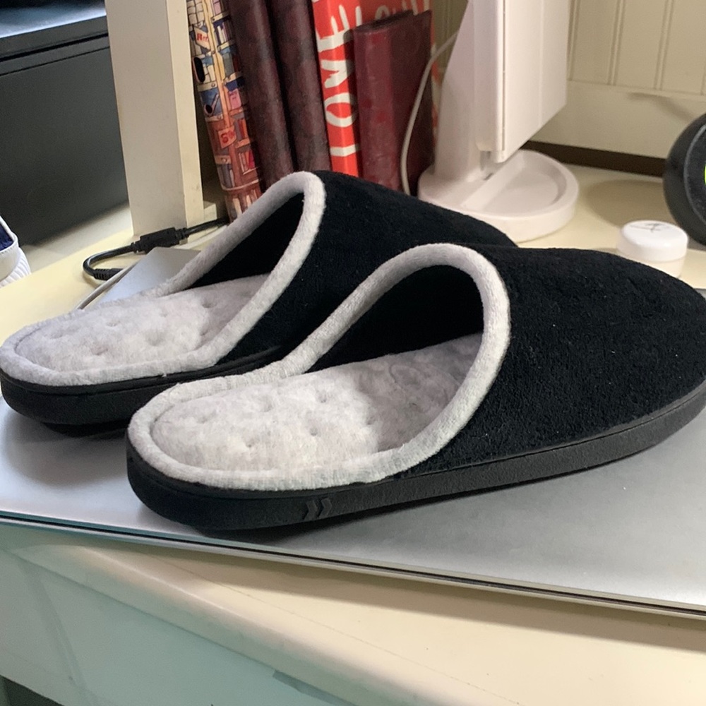 Isotoner slide on slippers. Black New. Never worn. 9.5-10 L